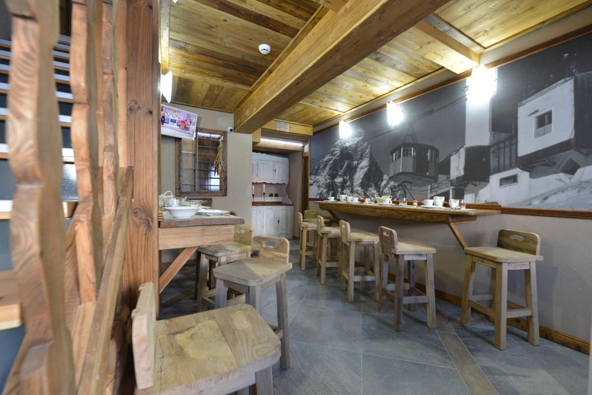 Mollino Rooms Breuil-Cervinia Exterior photo