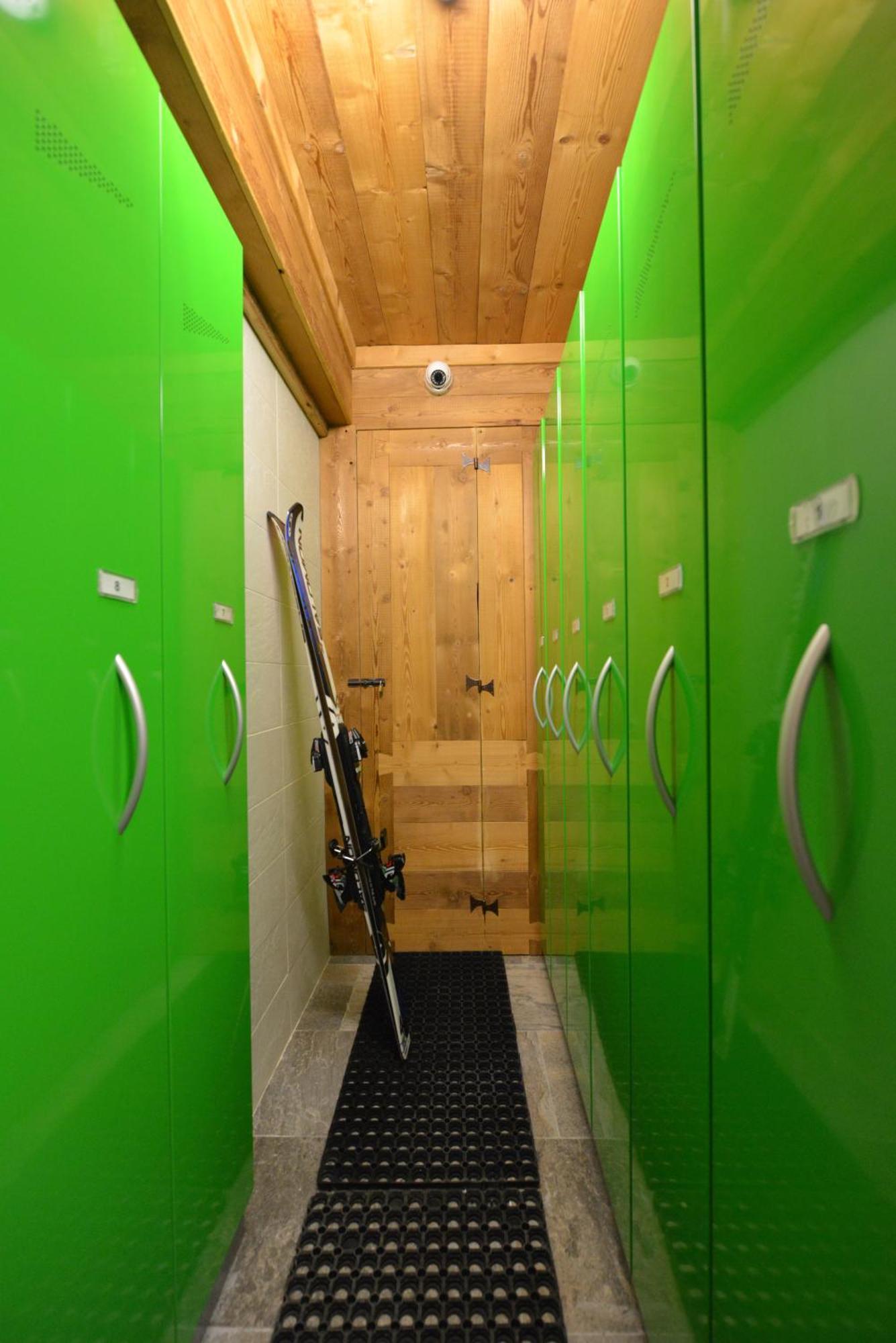 Mollino Rooms Breuil-Cervinia Exterior photo